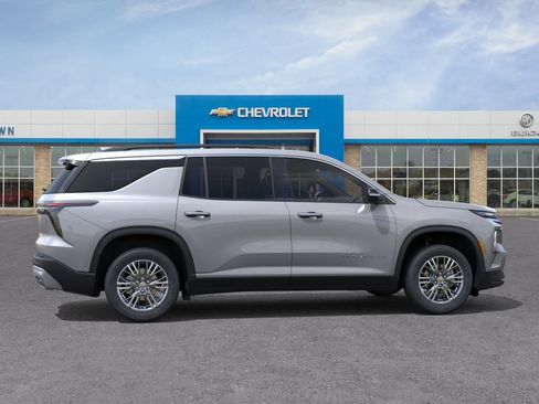 New 2027 Chevrolet Traverse LT AWD/4WD image 5