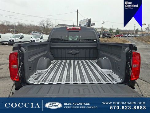 Used 2019 Chevrolet Colorado Z71 w/ Z71 Midnight Edition image 28