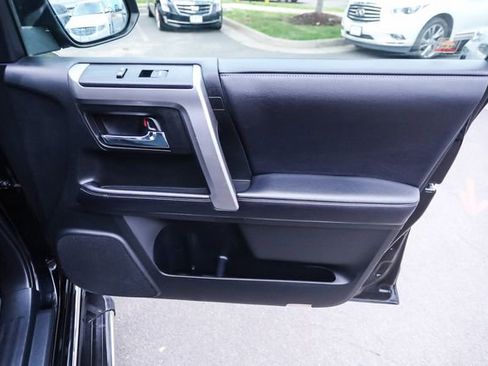 Used 2018 Toyota 4Runner Limited AWD/4WD image 63