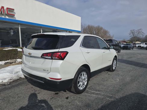 Used 2022 Chevrolet Equinox LT image 3