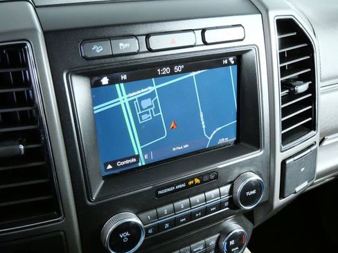 Certified 2018 Ford Expedition XLT w/ Equipment Group 202A image 22