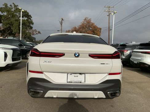 Used 2025 BMW X6 xDrive40i w/ Climate Comfort Package image 4