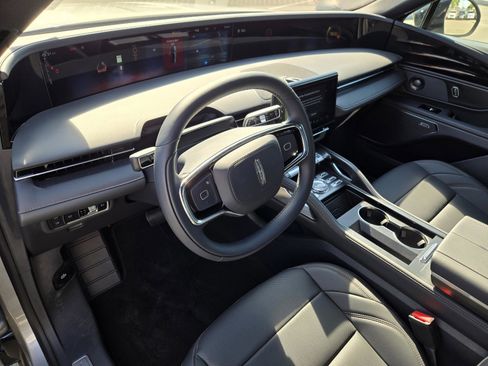 New 2025 Lincoln Nautilus Premier w/ Equipment Group 102A image 10