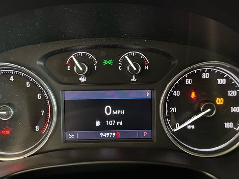 Used 2020 Buick Enclave Essence FWD image 14