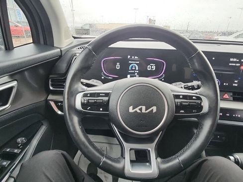 Used 2023 Kia Sportage EX image 30
