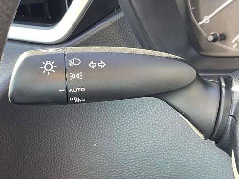 Used 2024 Toyota Corolla LE image 27