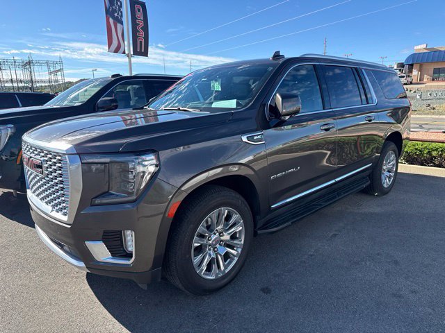 Certified 2021 GMC Yukon XL Denali w/ Max Trailering Package AWD/4WD image 1