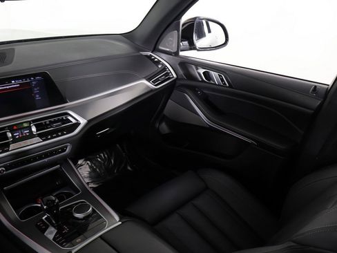 Used 2022 BMW X5 xDrive40i image 40