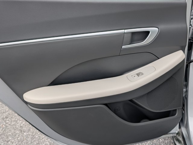 Used 2026 Hyundai Sonata SEL FWD image 18