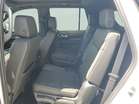 Used 2023 Chevrolet Tahoe High Country w/ Premium Package AWD/4WD image 10