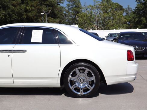 Used 2011 Rolls-Royce Ghost RWD image 6