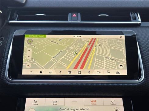 Used 2018 Land Rover Range Rover Velar R-Dynamic SE AWD/4WD image 14