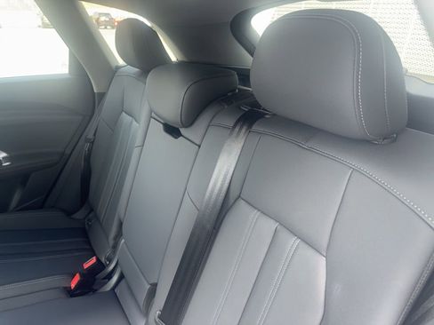 Used 2025 Audi Q5 Premium w/ 19" Wheel Package image 18