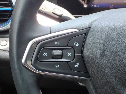 Certified 2025 Chevrolet Trax LT w/ Driver Confidence Package FWD image 12