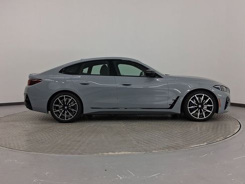 Used 2025 BMW M440i image 8