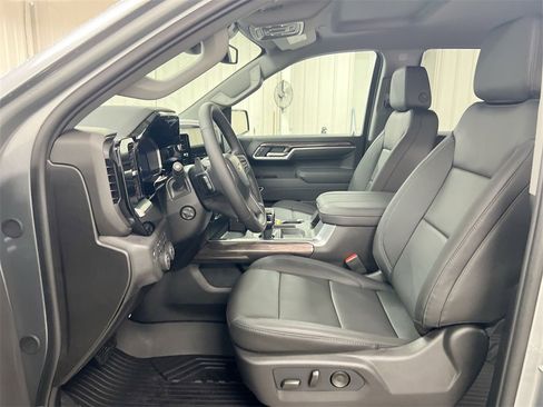 New 2026 Chevrolet Silverado 1500 LTZ w/ Z71 Off-Road Package image 19