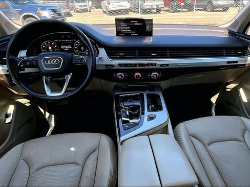 Used 2018 Audi Q7 2.0T Premium Plus AWD/4WD image 16