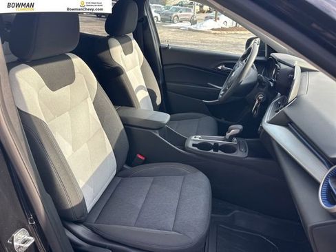 Used 2024 Chevrolet Trax LS w/ Driver Confidence Package image 27