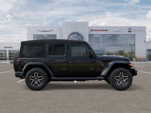 New 2025 Jeep Wrangler Sahara image 21