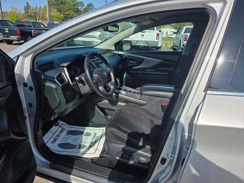 Used 2021 Nissan Murano SV image 5