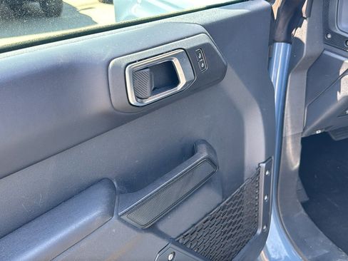 Certified 2025 Ford Bronco Outer Banks AWD/4WD image 17