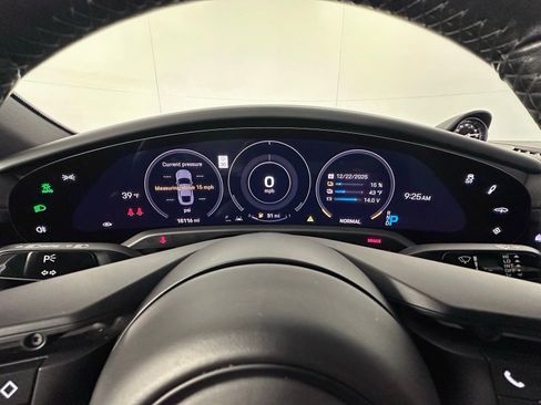 Used 2024 Porsche Taycan 4S w/ Premium Package image 11