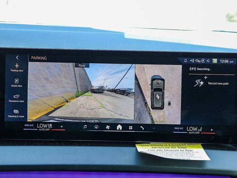 Used 2025 BMW X3 xDrive30i w/ Premium Package image 24