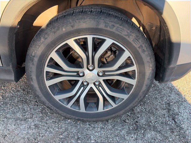 Used 2018 Mitsubishi Outlander Sport ES FWD image 11