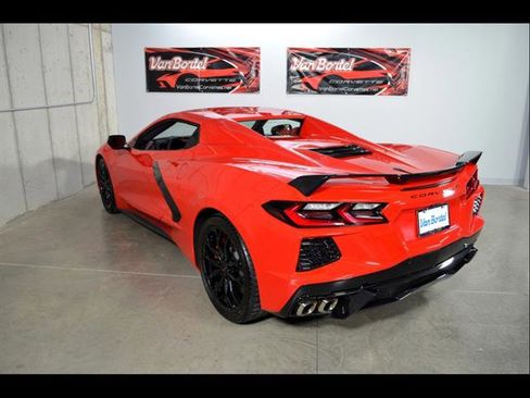 Used 2024 Chevrolet Corvette Stingray Preferred Conv w/ Z51 Performance Package RWD image 5