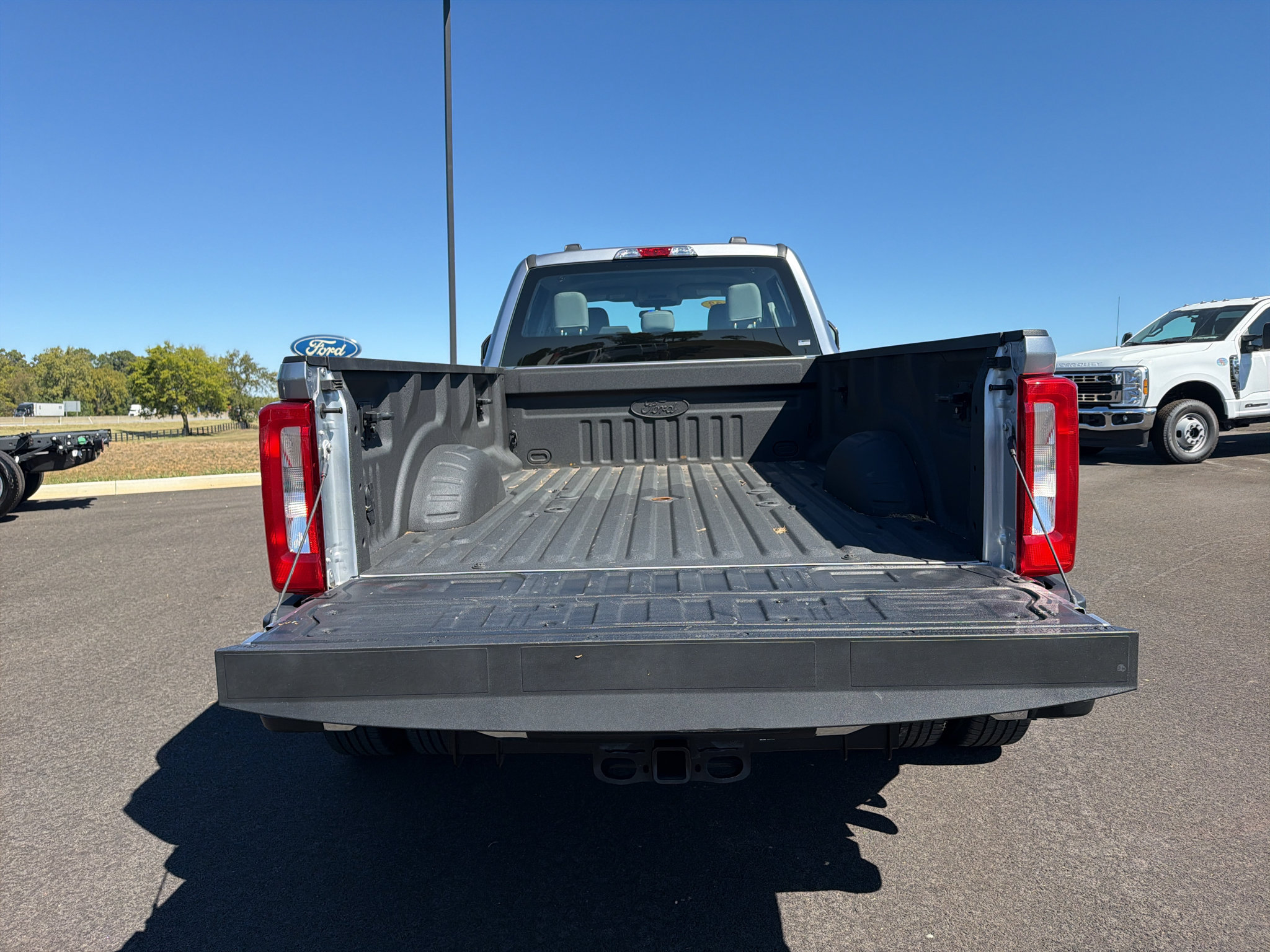 Used 2023 Ford F350 XL AWD/4WD image 24
