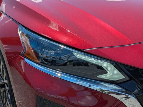 Certified 2025 Nissan Altima 2.5 SV w/ SV Special Edition Package FWD image 10