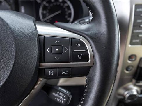 Used 2021 Lexus GX 460 Premium w/ Accessory Package AWD/4WD image 15
