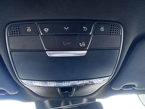 Certified 2022 Mercedes-Benz GLC 300 image 25