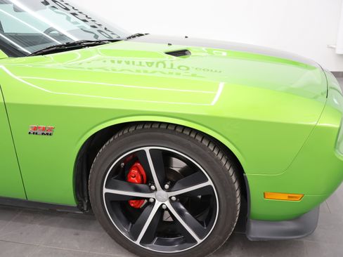 Used 2011 Dodge Challenger SRT8 w/ Green w/Envy Group image 23
