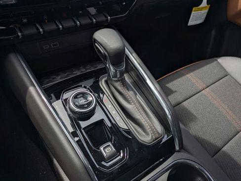 New 2026 GMC Canyon AT4 image 26