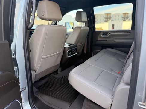 Used 2024 Chevrolet Silverado 3500 LTZ w/ LTZ Convenience Package image 35