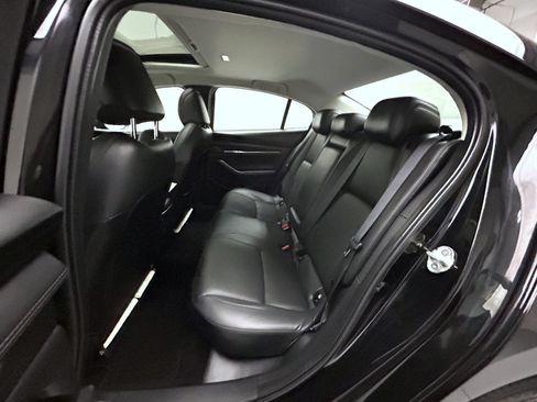 Used 2025 MAZDA MAZDA3 s FWD image 19