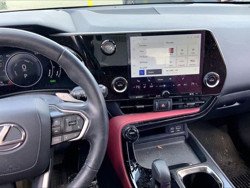 Used 2022 Lexus NX 350h AWD w/ Towing Package (2000 Lbs) image 7