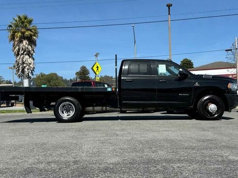 Used 2022 RAM 3500 Tradesman w/ Max Tow Package AWD/4WD image 3