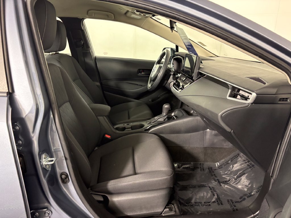 Used 2023 Toyota Corolla LE FWD image 32