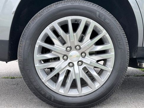 Used 2022 Chevrolet Tahoe LT w/ LT Signature Plus Package image 34