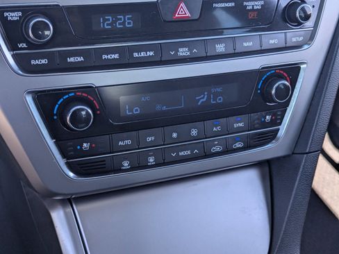 Used 2015 Hyundai Sonata Limited 2.0T image 24