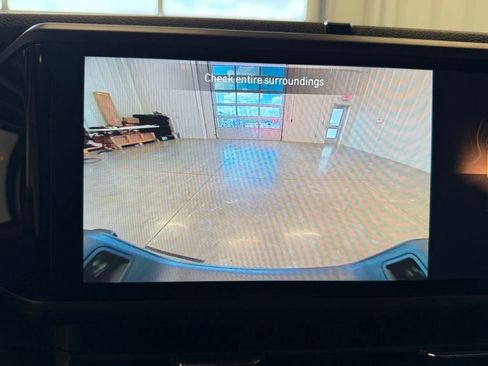 New 2025 Jeep Gladiator Sport image 17