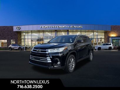 Used 2019 Toyota Highlander XLE