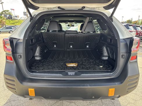 Used 2025 Subaru Outback Wilderness AWD/4WD image 27