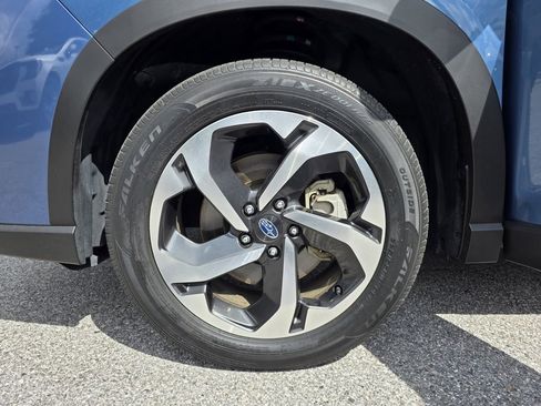 Certified 2023 Subaru Forester Touring AWD/4WD image 28