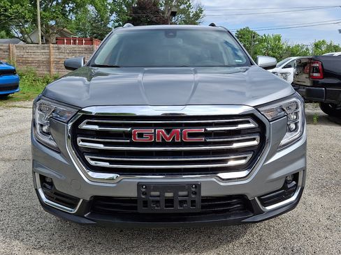 Used 2024 GMC Terrain SLT AWD/4WD image 6