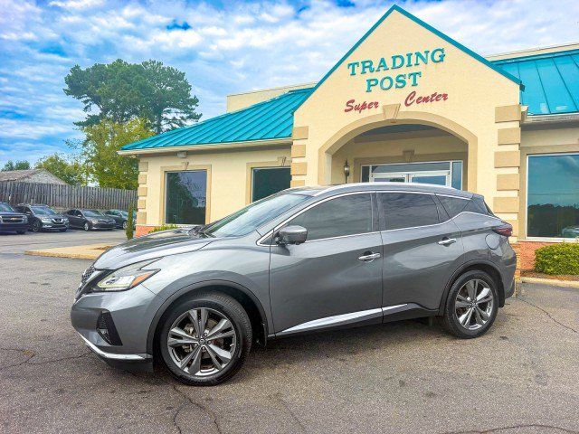 Used 2019 Nissan Murano Platinum w/ Cargo Package FWD image 3