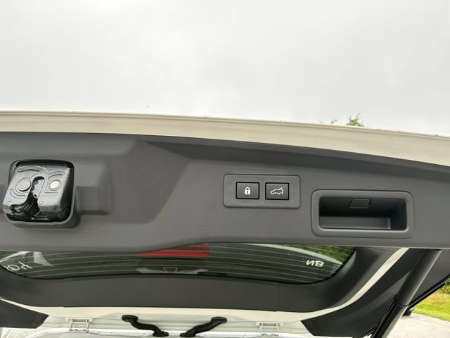 New 2026 Subaru Outback Limited XT AWD/4WD image 17