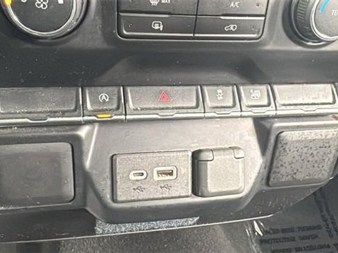 Used 2019 Chevrolet Silverado 1500 LT image 27